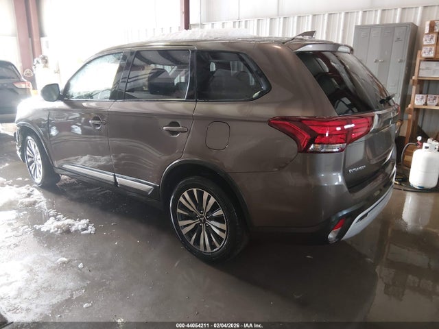 Продаж на аукціоні авто 2020 Mitsubishi Outlander Es 2.4, vin: JA4AD2A31LZ033239, номер лоту: 44054211