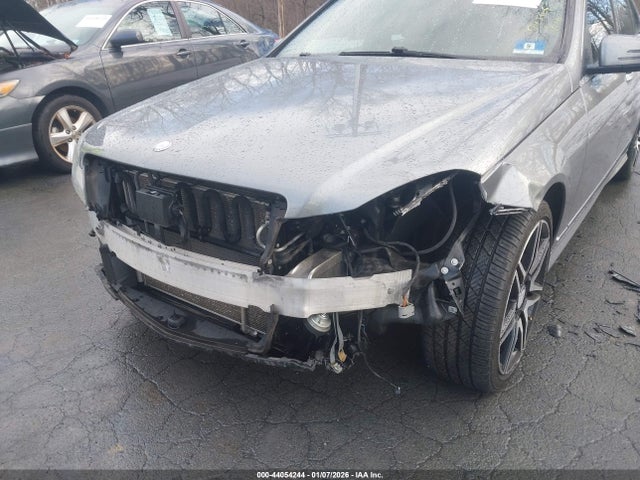 2014 MERCEDES-BENZ C 350 WDDGF5HB3EA949484 Photo 5