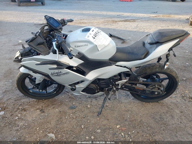 Kawasaki EX500 2025 ML5EXGG10SDA46185 Image 13
