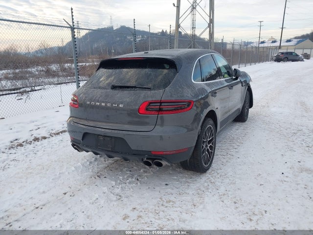 2017 PORSCHE MACAN WP1AB2A59HLB19937 Photo 3