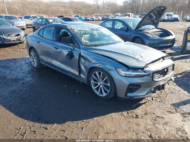 2021 VOLVO S60 7JR102TZ1MG113089