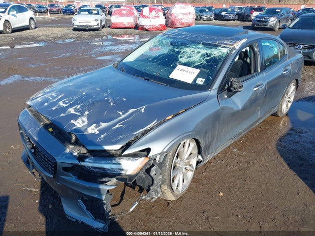 2021 VOLVO S60 7JR102TZ1MG113089 Photo 5