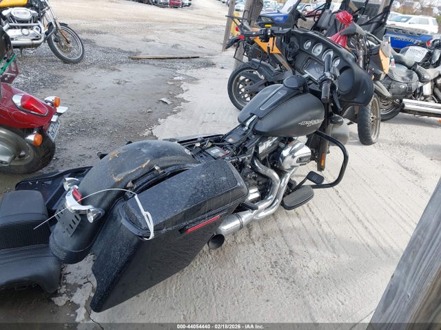 1HD1KBM1XEB711177 Harley-Davidson Flhx Street Glide