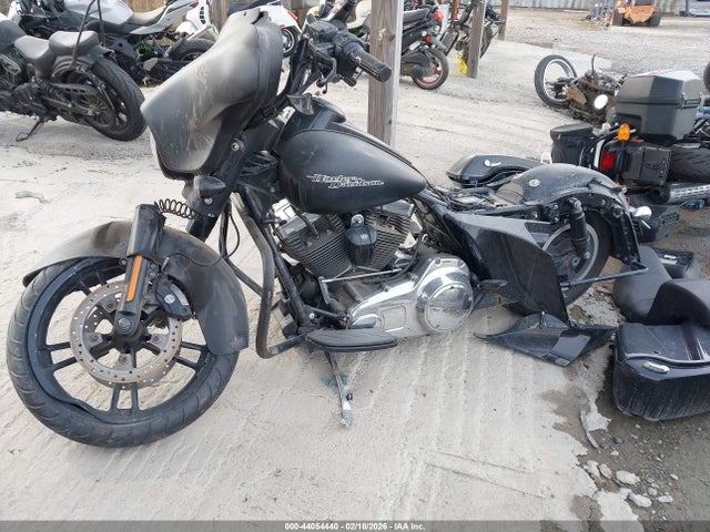 1HD1KBM1XEB711177 Harley-Davidson Flhx Street Glide