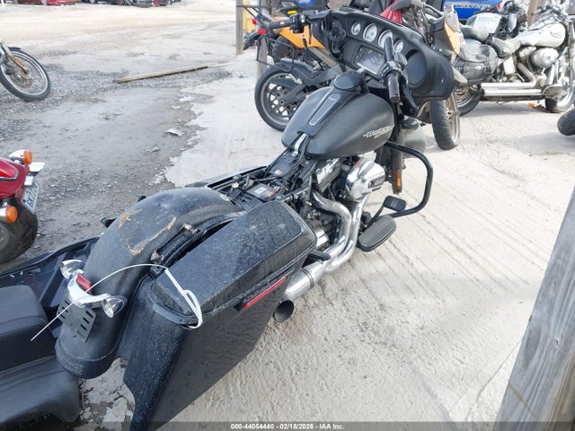 1HD1KBM1XEB711177 Harley-Davidson Flhx Street Glide