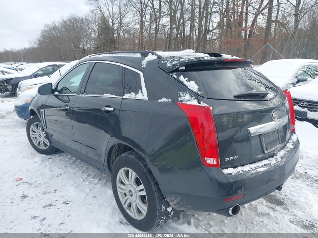 2015 CADILLAC SRX 3GYFNAE38FS636990 Photo 2
