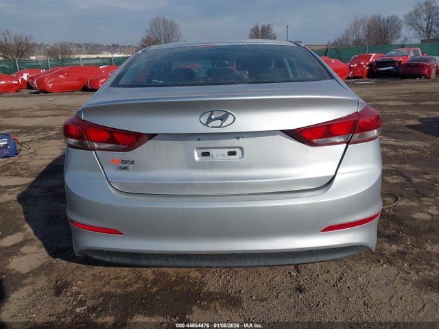 KMHD74LF3JU589068 Hyundai ELANTRA SE