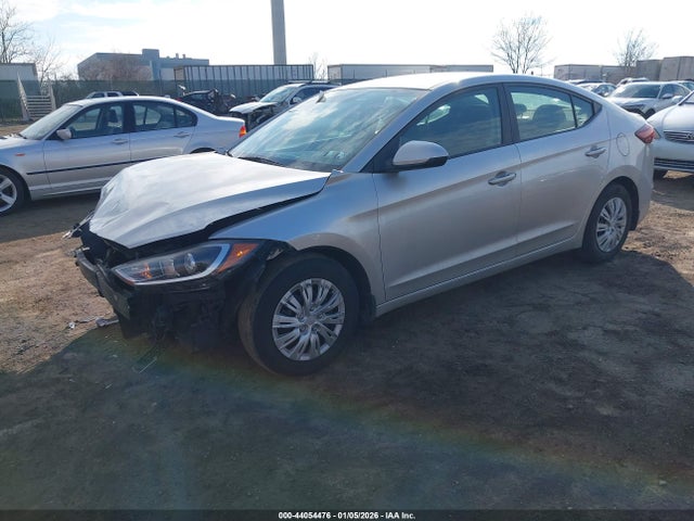 KMHD74LF3JU589068 Hyundai ELANTRA SE
