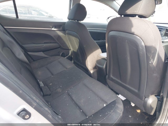 KMHD74LF3JU589068 Hyundai ELANTRA SE