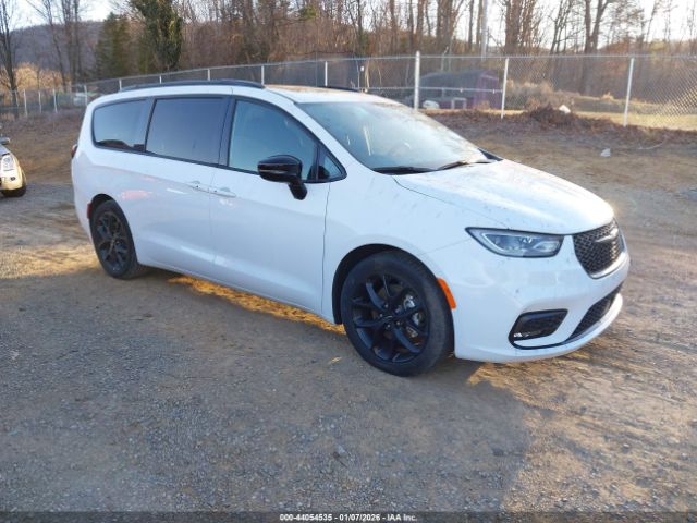 2025 CHRYSLER PACIFICA 2C4RC1GG4SR515132