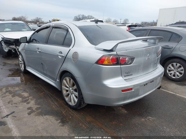 2011 MITSUBISHI LANCER JA32U8FW1BU043828 Photo 2