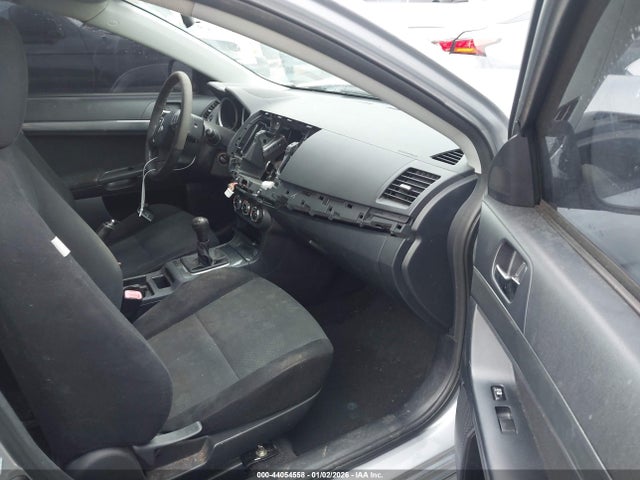 2011 MITSUBISHI LANCER JA32U8FW1BU043828 Photo 4