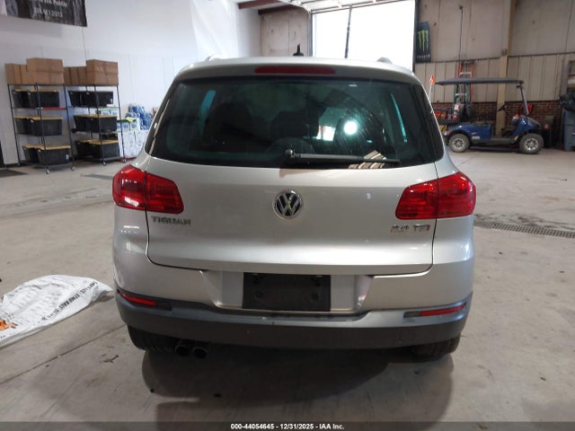 44054645 :رقم المزاد ، WVGAV3AX9EW586927 vin ، 2014 Volkswagen Tiguan Sel مزاد بيع