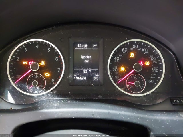 44054645 :رقم المزاد ، WVGAV3AX9EW586927 vin ، 2014 Volkswagen Tiguan Sel مزاد بيع