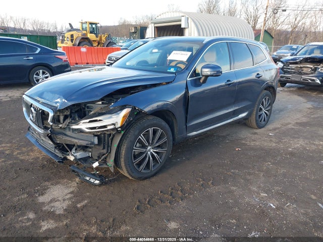 2020 VOLVO XC60 YV4102RL4L1468435 Photo 1