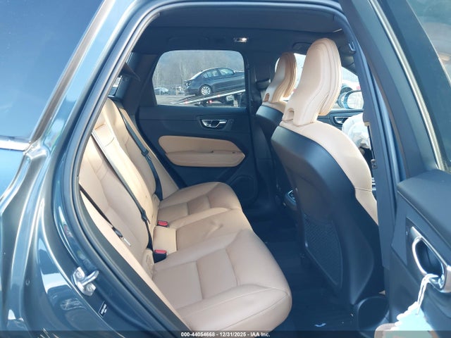 2020 VOLVO XC60 YV4102RL4L1468435 Photo 7