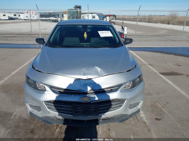 1G1ZB5ST5JF256003 Chevrolet Malibu 1ls