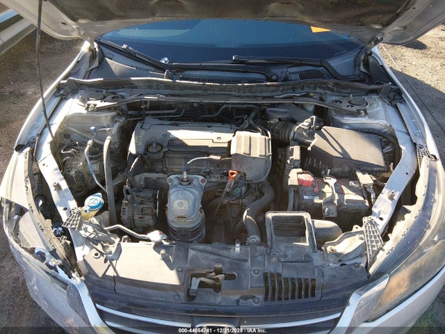 Продажа на аукционе авто 2015 Honda Accord Sport, vin: 1HGCR2F59FA186823, номер лота: 44054741