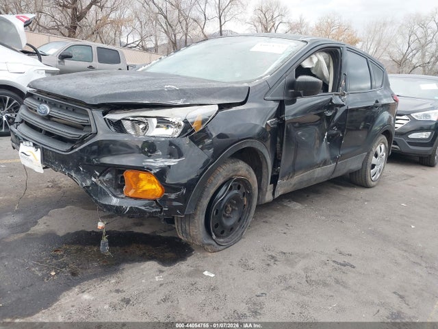 Ford ESCAPE S 2019 1FMCU0F75KUB86776 Image 2