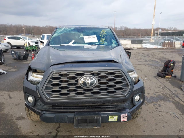 3TMCZ5ANXLM292350 Toyota Tacoma Trd Off-road