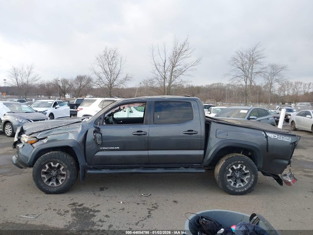 3TMCZ5ANXLM292350 Toyota Tacoma Trd Off-road