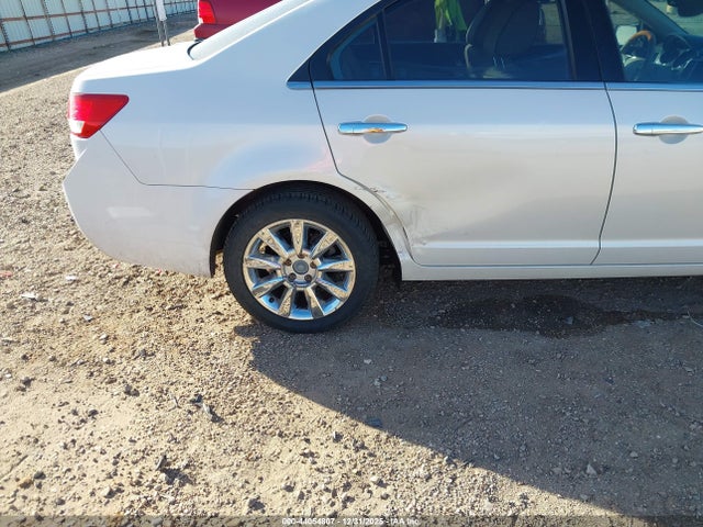 2010 LINCOLN MKZ 3LNHL2GCXAR611074 Photo 5