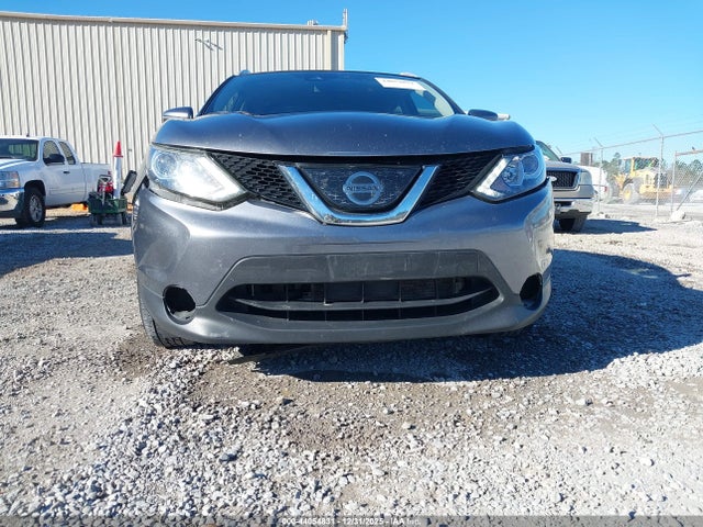 JN1BJ1CP6KW522770 Nissan Rogue Sport Sv
