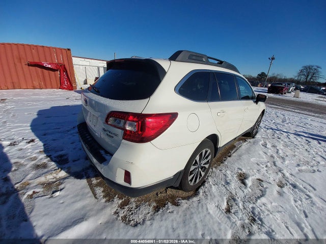 Aukcja sprzedaży 2015 Subaru Outback 3.6r Limited, vin: 4S4BSELC5F3239388, numer aukcji: 44054861