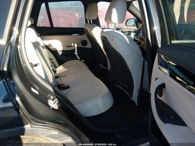 2019 BMW X1 WBXHT3C50K3H36236 Photo 7