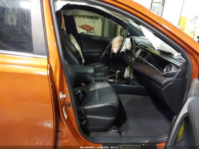 JTMJFREV8GJ066974 Toyota RAV4 SE