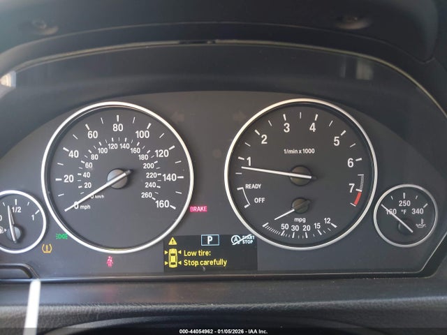 2017 BMW 320I WBA8E1G38HNU17517 Photo 6