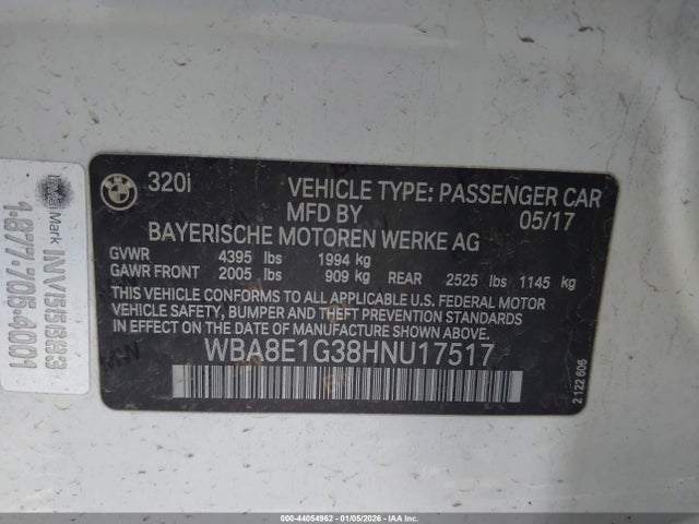 2017 BMW 320I WBA8E1G38HNU17517 Photo 8