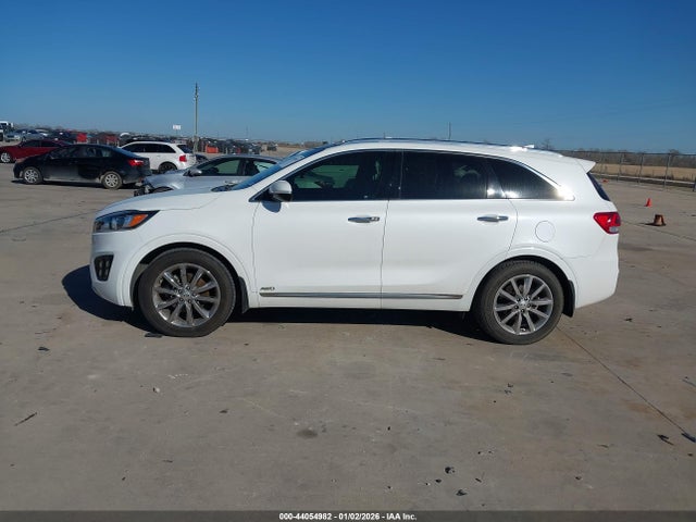 5XYPKDA56GG164030 KIA Sorento 3.3l Sxl
