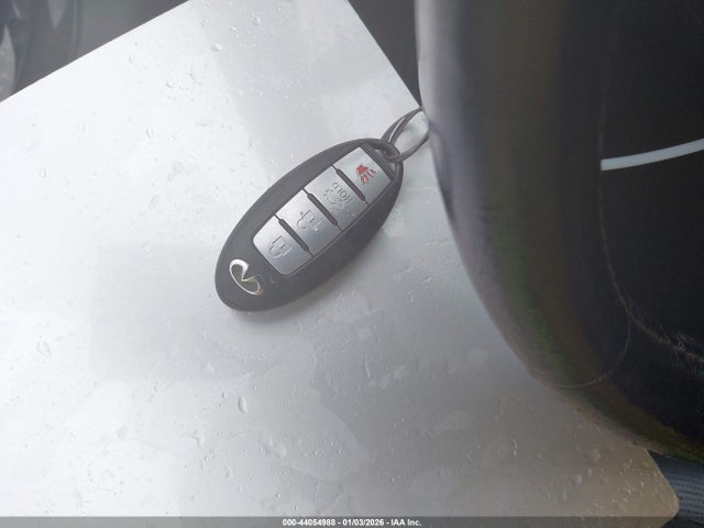 JN1BV7ARXEM699091 Infiniti Q50 Premium