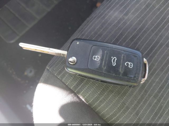 2012 VOLKSWAGEN TIGUAN WVGAV7AX6CW535406 Photo 10