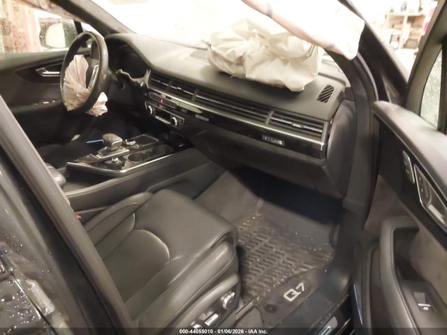 2019 AUDI Q7 WA1VAAF73KD026188 Photo 4