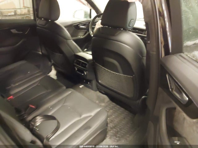 2019 AUDI Q7 WA1VAAF73KD026188 Photo 7