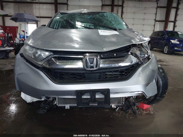 2HKRW6H36JH207049 Honda CR-V LX