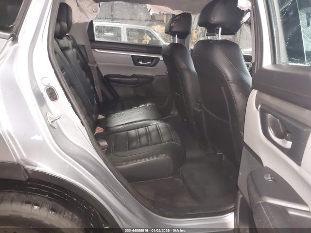 2HKRW6H36JH207049 Honda CR-V LX