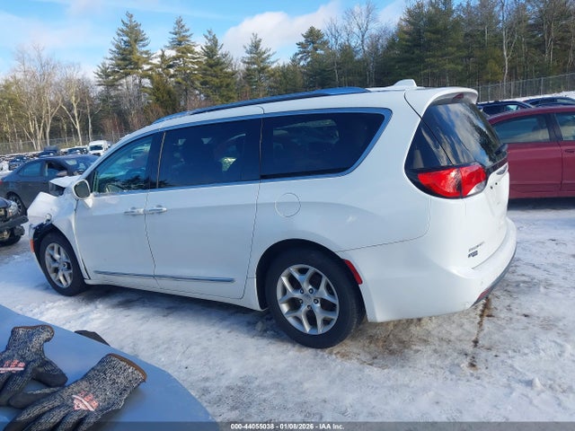 2C4RC1EG5KR635847 Chrysler Pacifica Touring L Plus