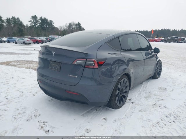 44055040 :رقم المزاد ، 7SAYGDEF0PF956936 vin ، 2023 Tesla Model Y Performance Dual Motor All-wheel Drive مزاد بيع
