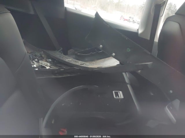 44055040 :رقم المزاد ، 7SAYGDEF0PF956936 vin ، 2023 Tesla Model Y Performance Dual Motor All-wheel Drive مزاد بيع