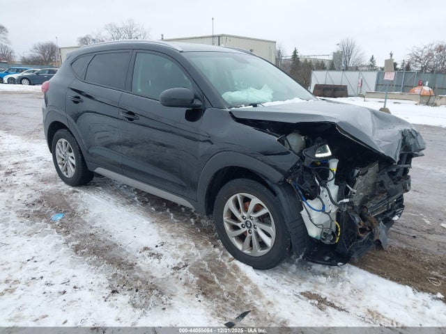 KM8J33A43JU804037 Hyundai TUCSON SEL