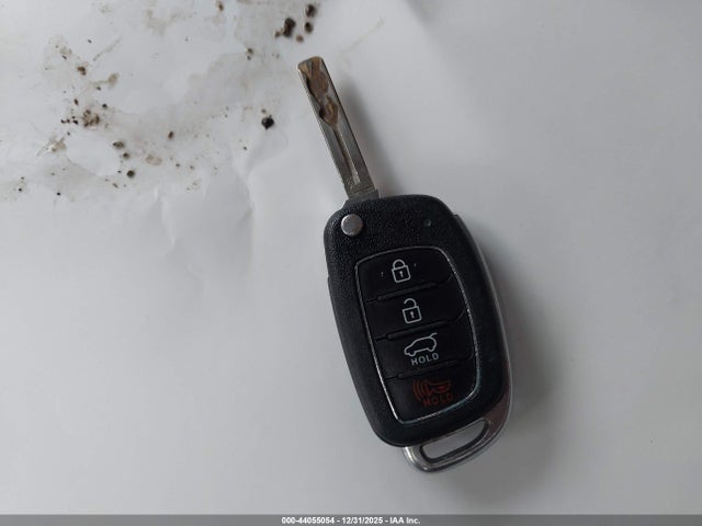 KM8J33A43JU804037 Hyundai TUCSON SEL