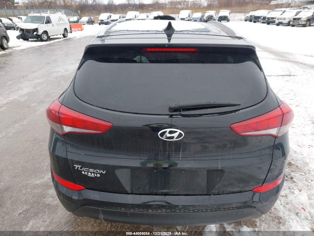 KM8J33A43JU804037 Hyundai TUCSON SEL