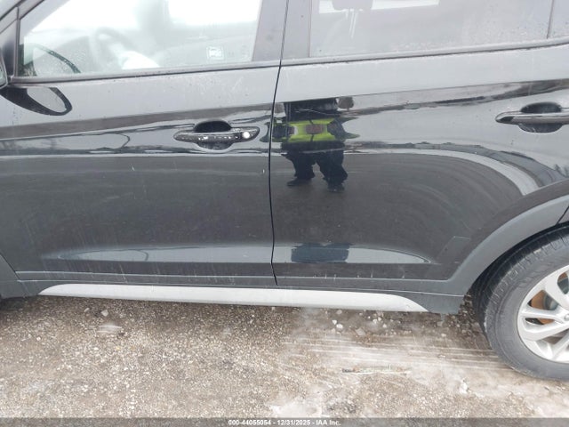 KM8J33A43JU804037 Hyundai TUCSON SEL