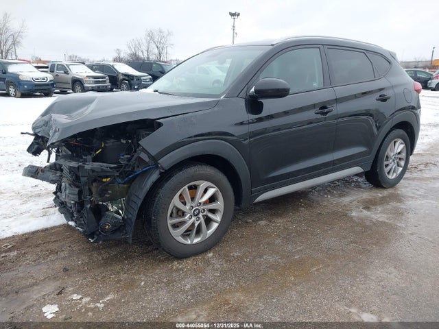 KM8J33A43JU804037 Hyundai TUCSON SEL