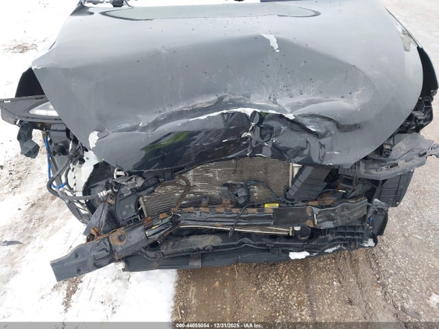 KM8J33A43JU804037 Hyundai TUCSON SEL