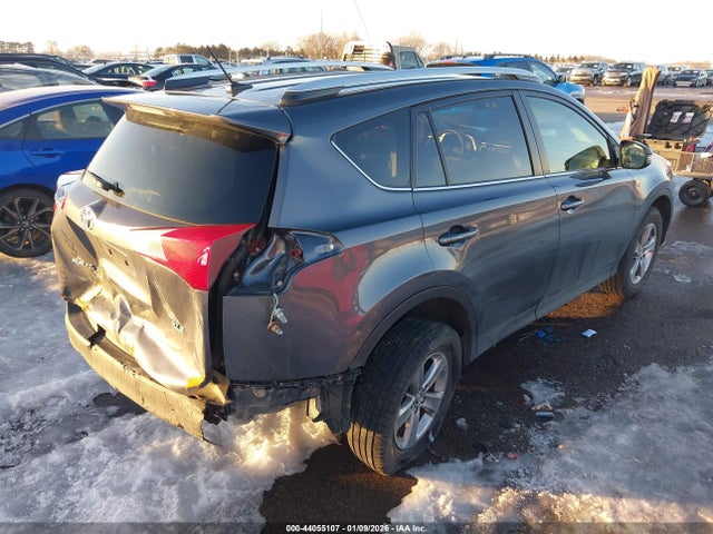 Toyota Rav4 Xle 2015 JTMWFREV0FD068625 Image 4