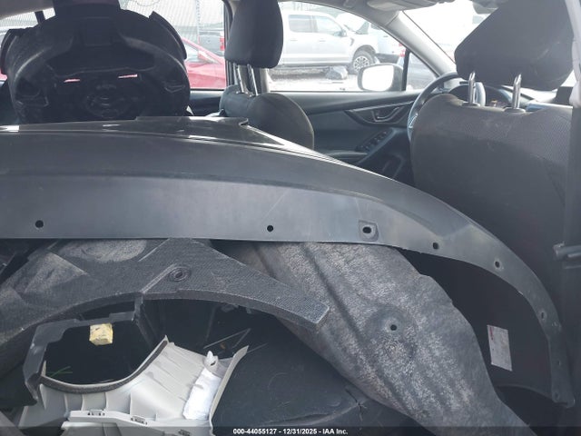 4S3GTAD60P3704590 Subaru Impreza Premium 5-door
